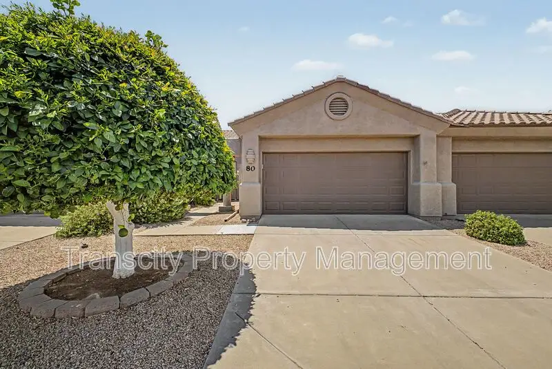 4202 E BROADWAY Road photo 2