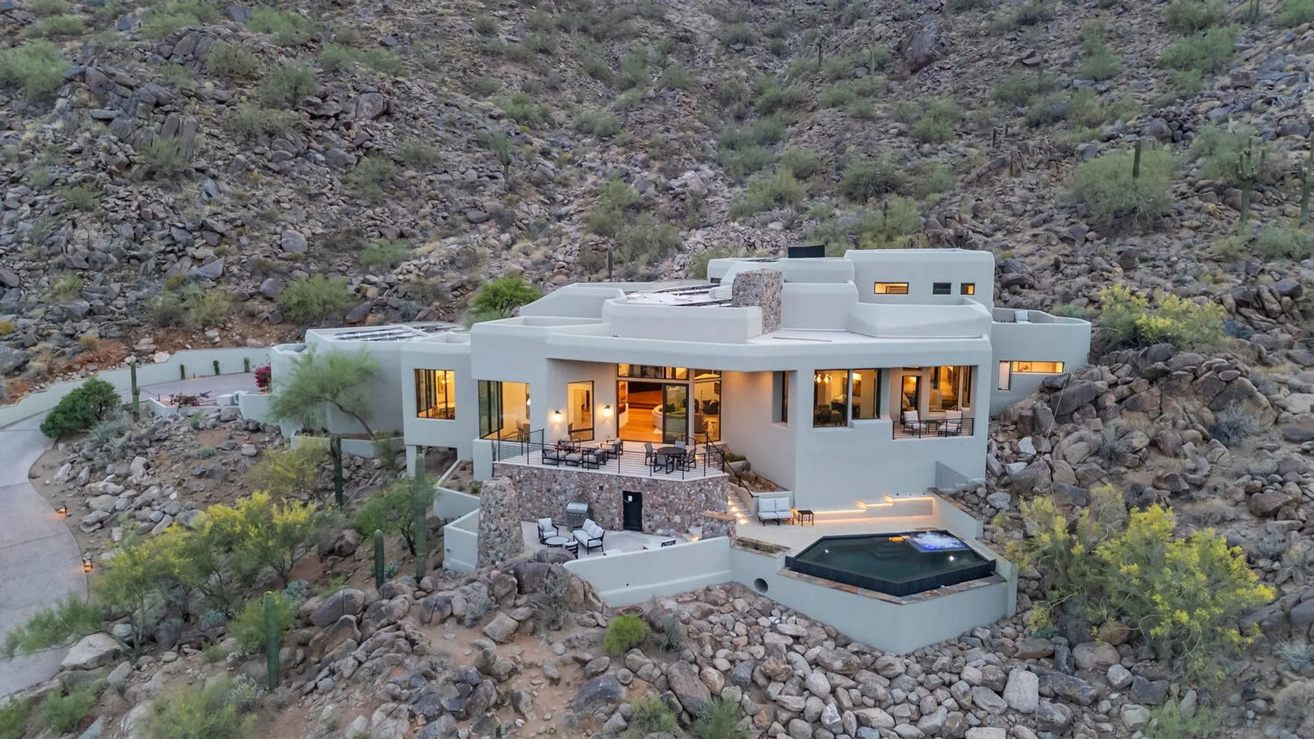 5810 E Cholla Ln Paradise Valley, AZ 85253 photo 2