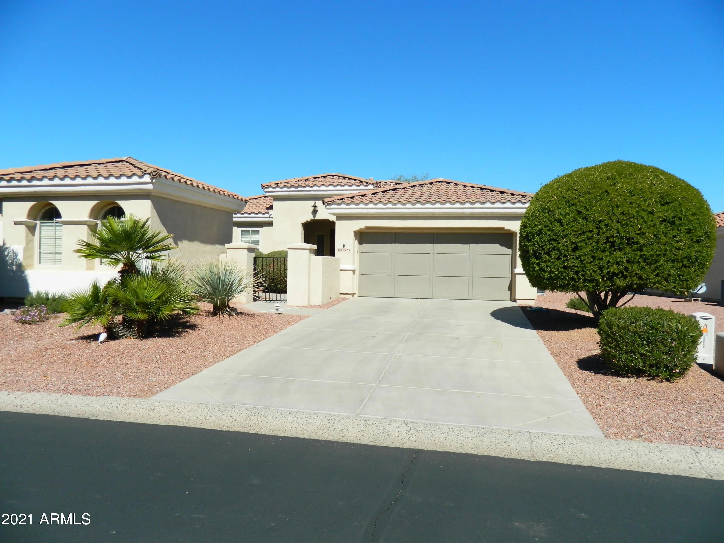 13758 W Sola Dr Sun City West, AZ 85375 photo 2