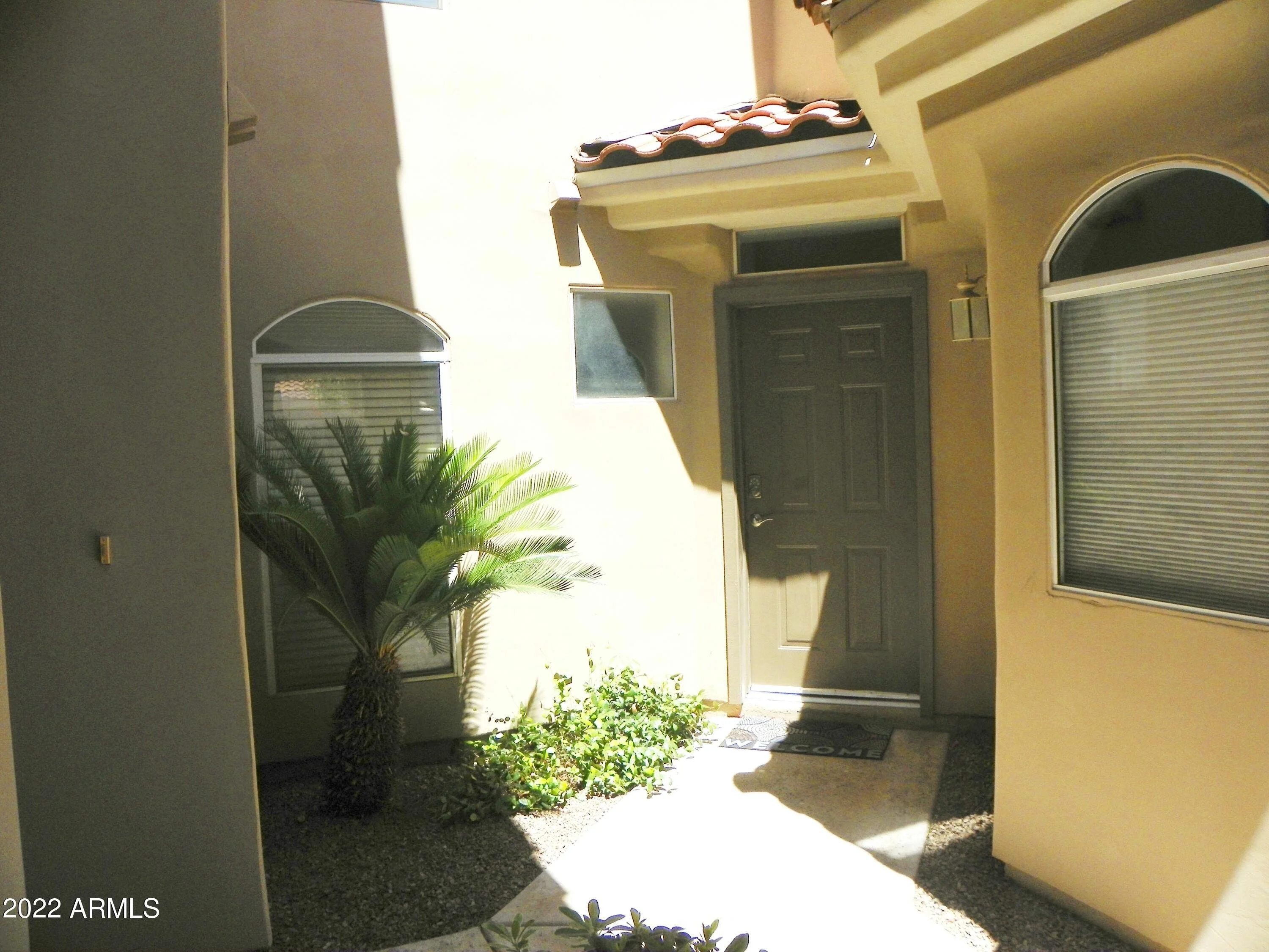 8653 E Royal Palm Road