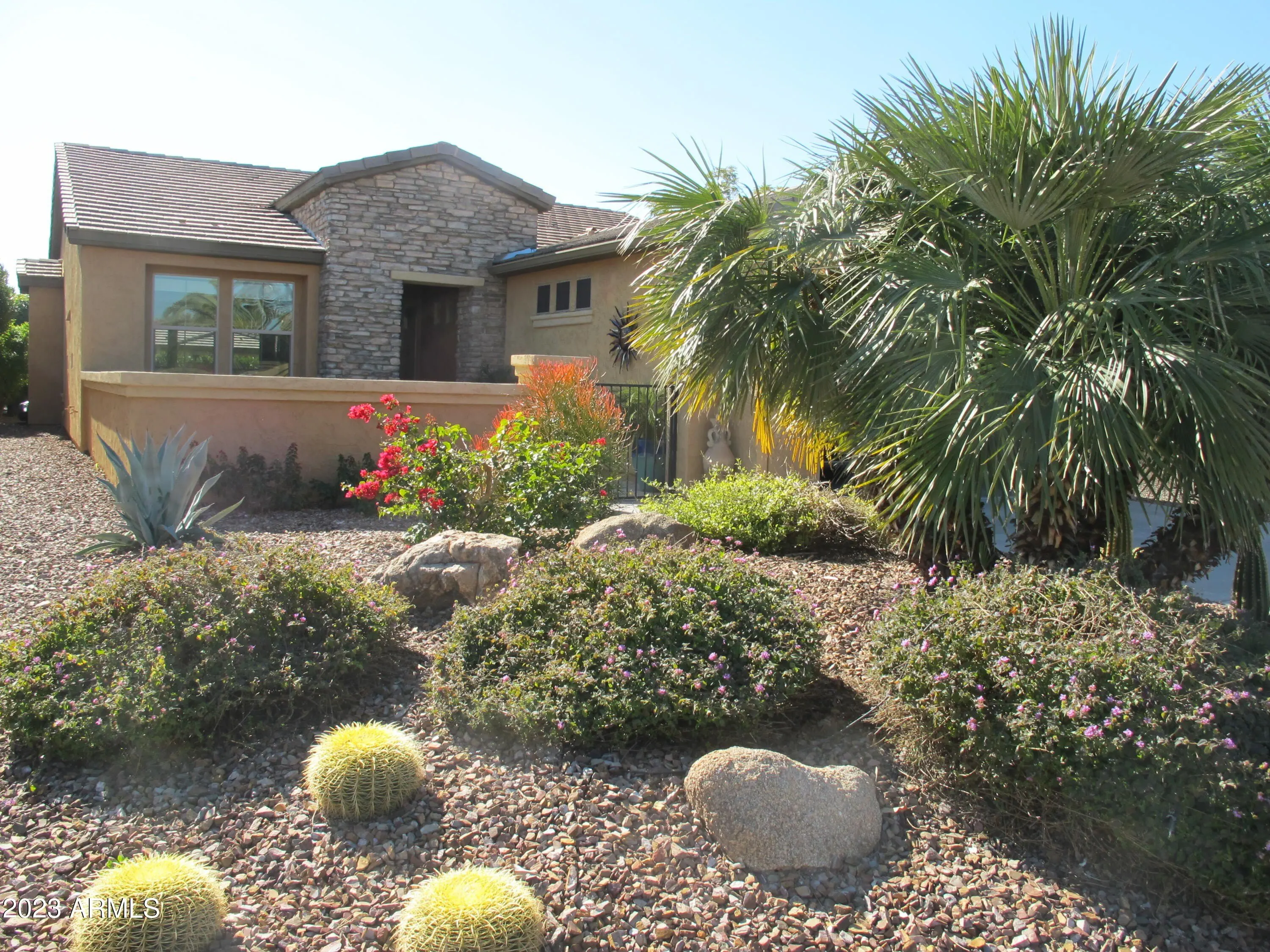 12467 W Alyssa Ln Peoria, AZ 85383 photo 2