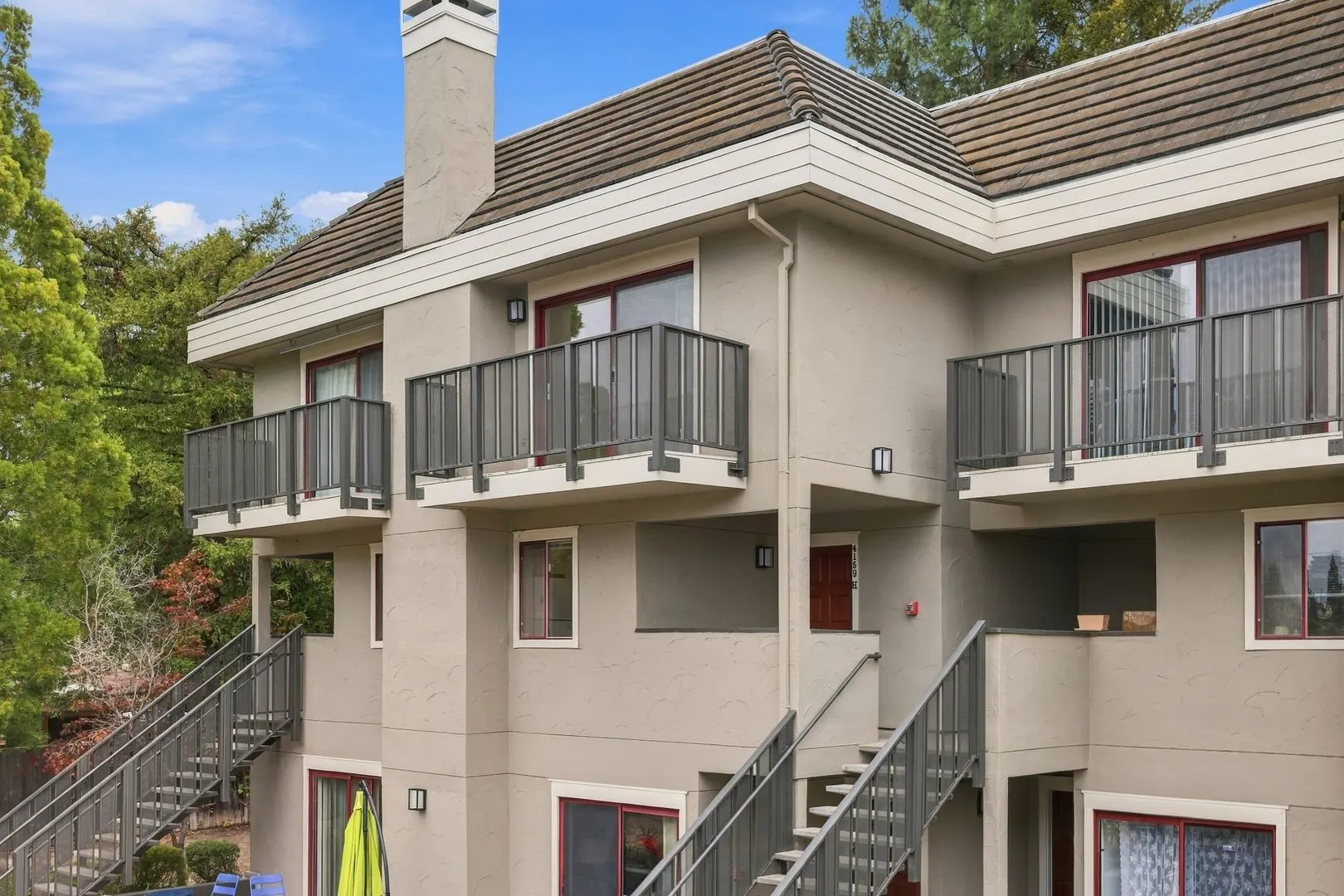 Newly Renovated 2br/2ba First-floor Condo With In-unit Laundry, Patio &amp; Parking photo 2