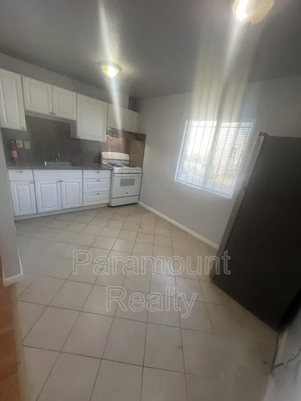 1321 Fillmore St San Pablo, CA 94806 photo 4