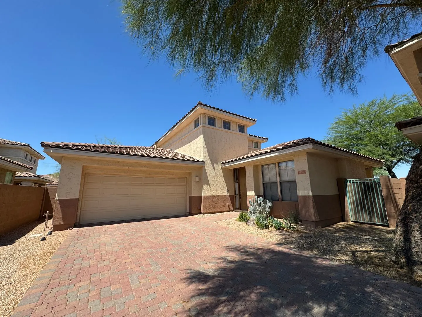 13518 W Cypress St photo 4