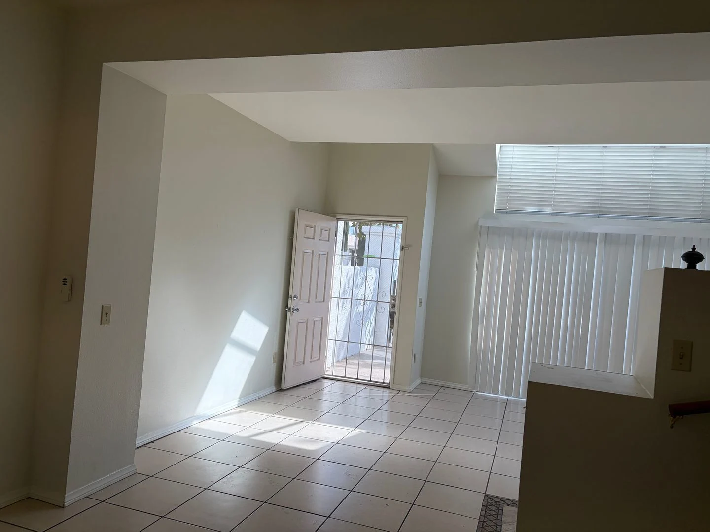 Rancho del Mar Townhomes Near the Temecula Mall and Dog Park photo 3