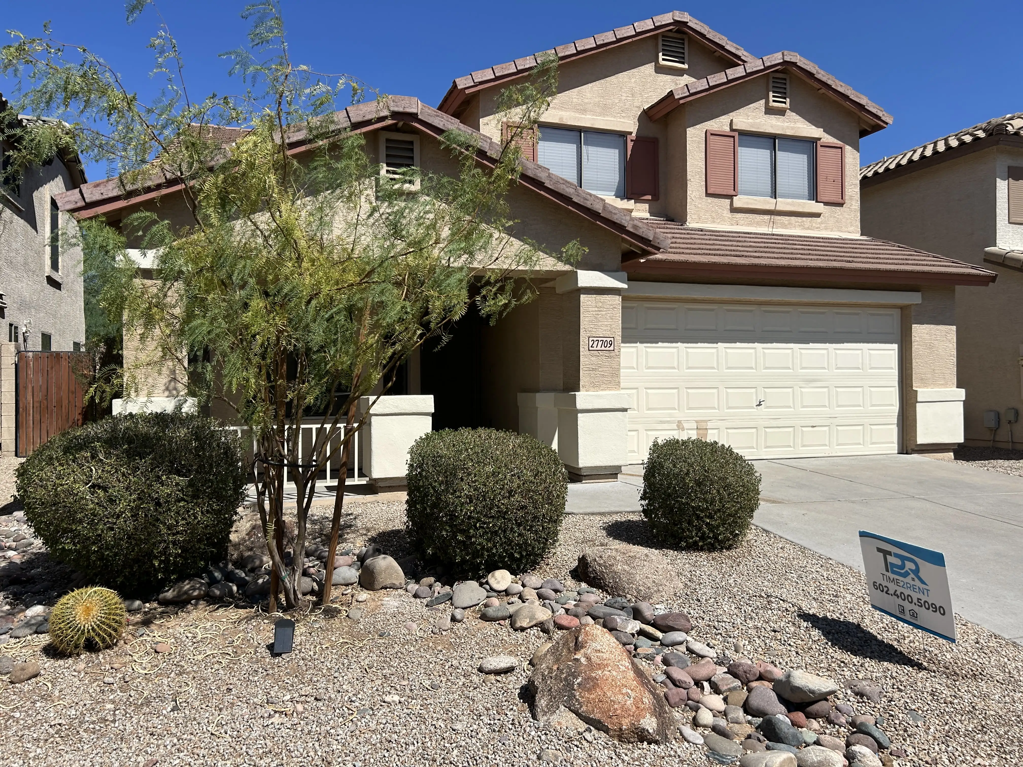 27709 N 23rd Dr Phoenix, AZ 85085 photo 4