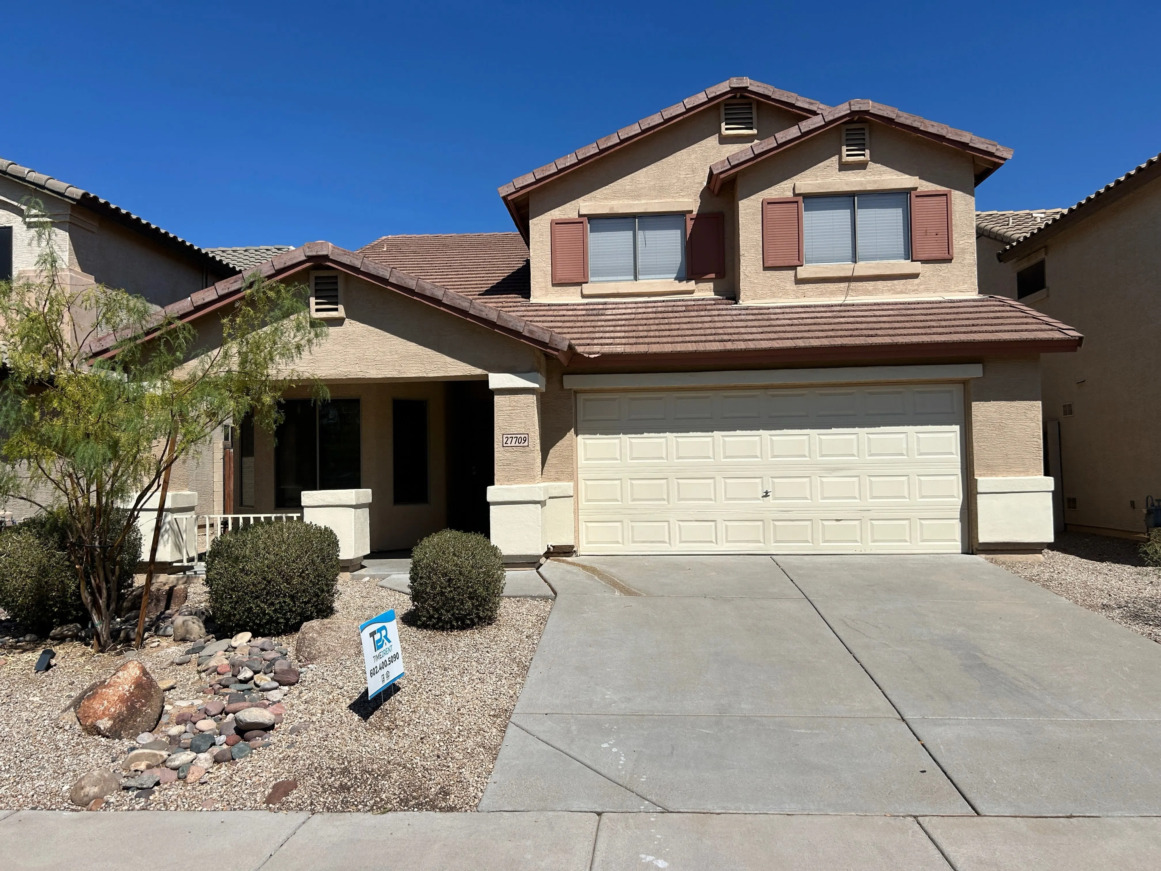 27709 N 23rd Dr Phoenix, AZ 85085 photo 3