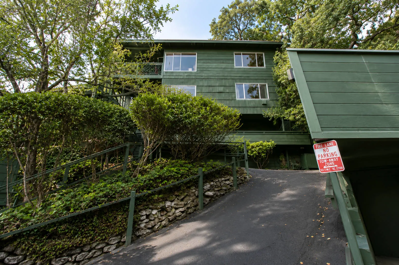 1717 La Loma Ave Berkeley, CA 94709 photo 3
