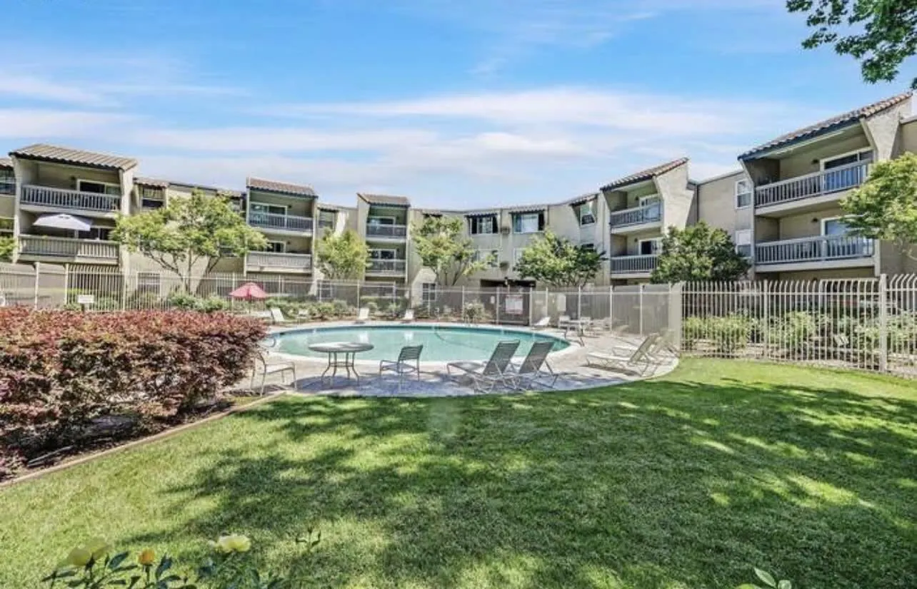 1085 Murrieta Blvd Livermore, CA 94550