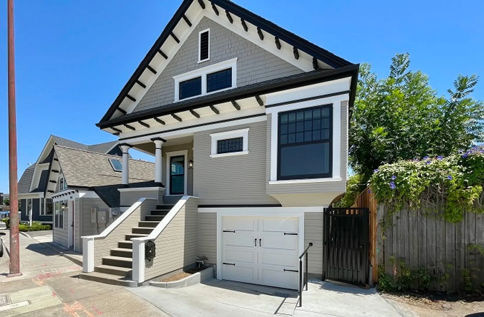 1027 Lincoln Ave Napa, CA 94559