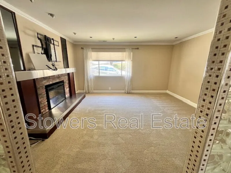 221 Green St Martinez, CA 94553 photo 4