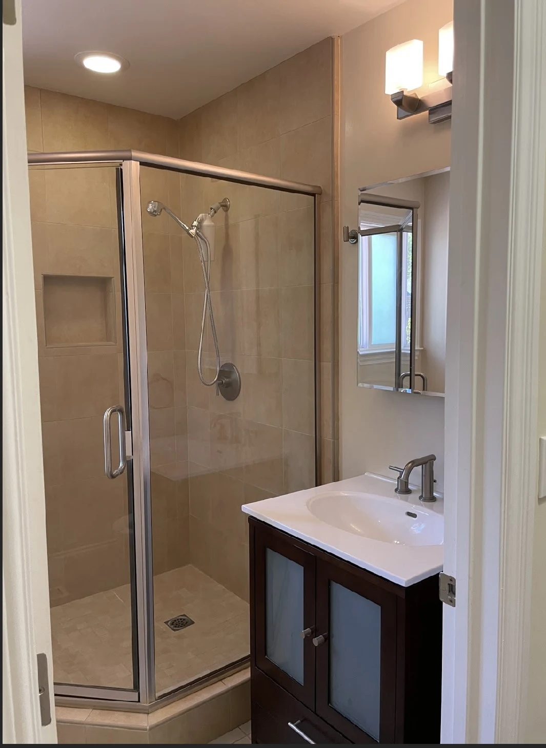 2048 Louise Ln Los Altos, CA 94024 photo 2
