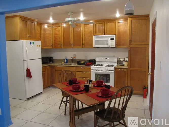 4234 Sycamore Dr. photo 3