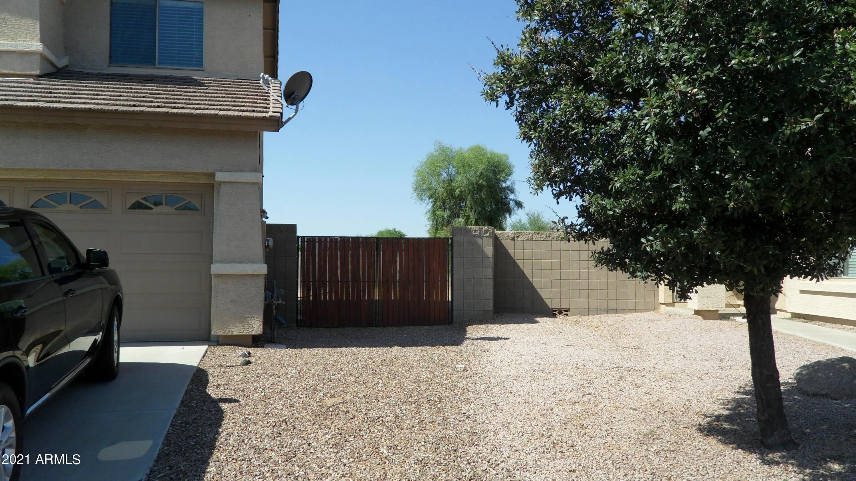 13900 N 146th Ln photo 3