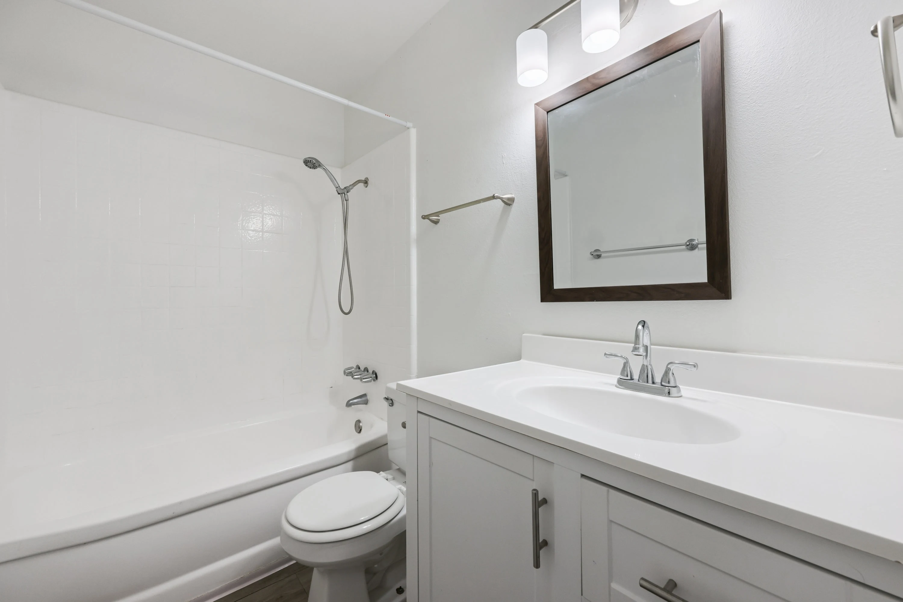 3441 Ruffin RoadO1 photo 5