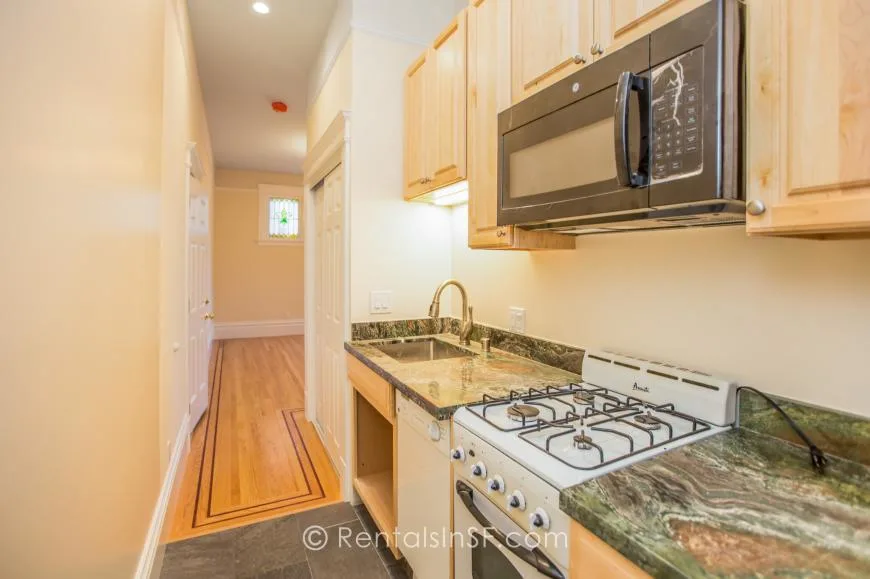 551 Duboce Ave photo 3