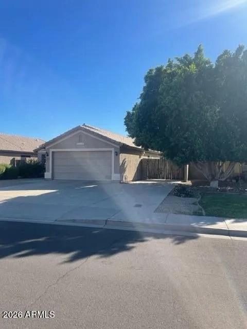 9313 W Ross Ave photo 5
