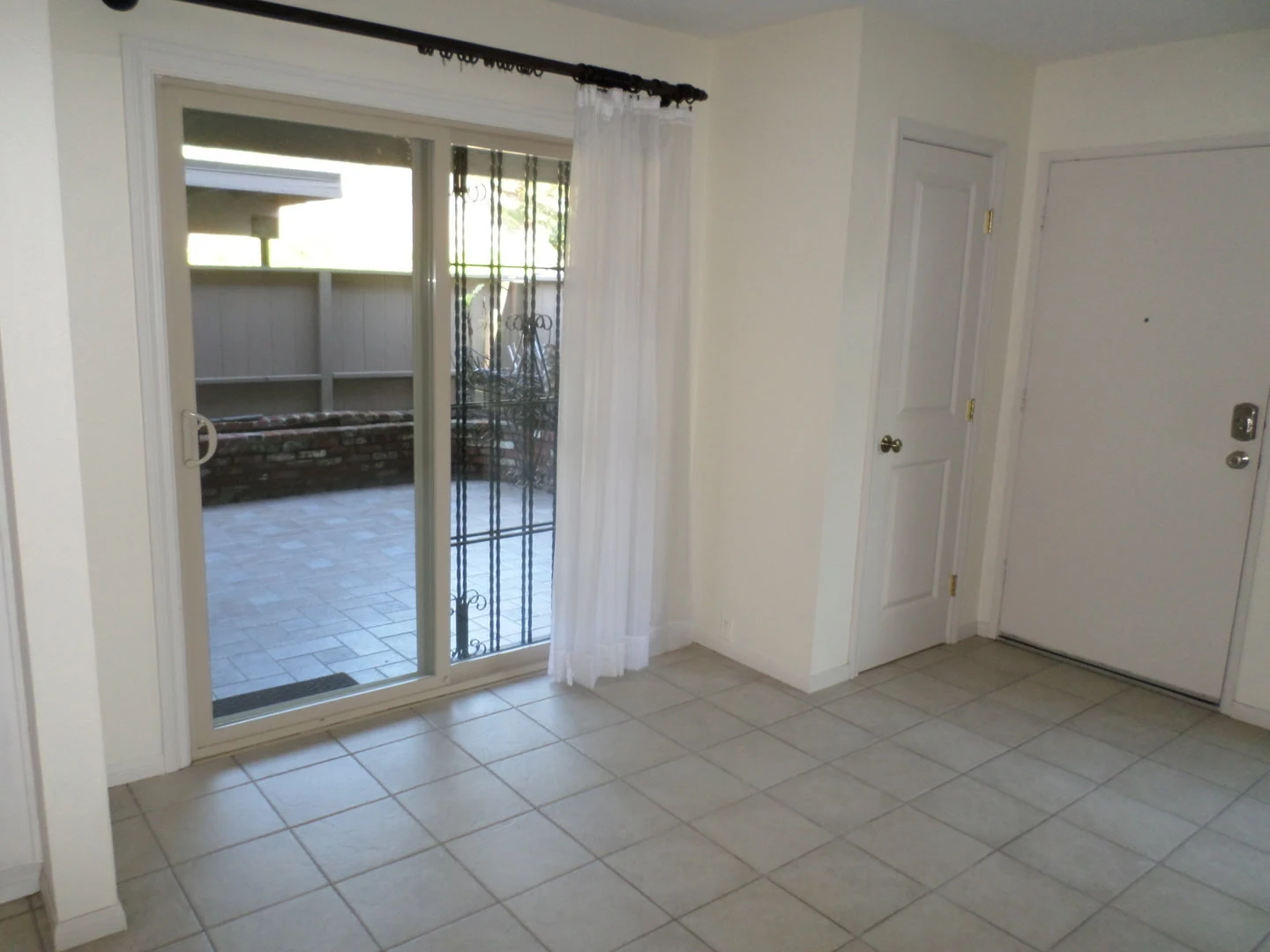 UTC 3 bedroom Townhome photo 5