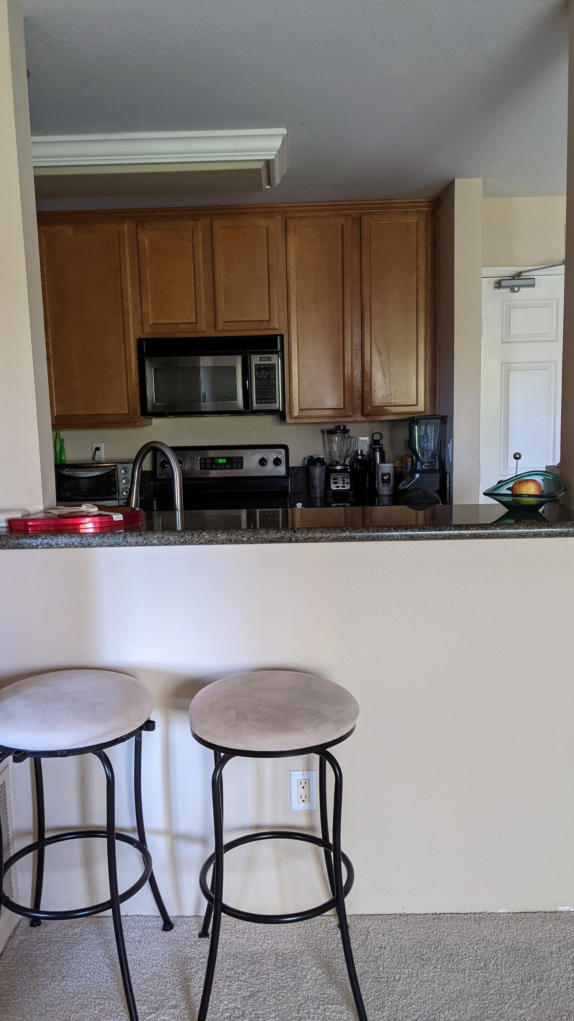7130 Shoreline Drive photo 2
