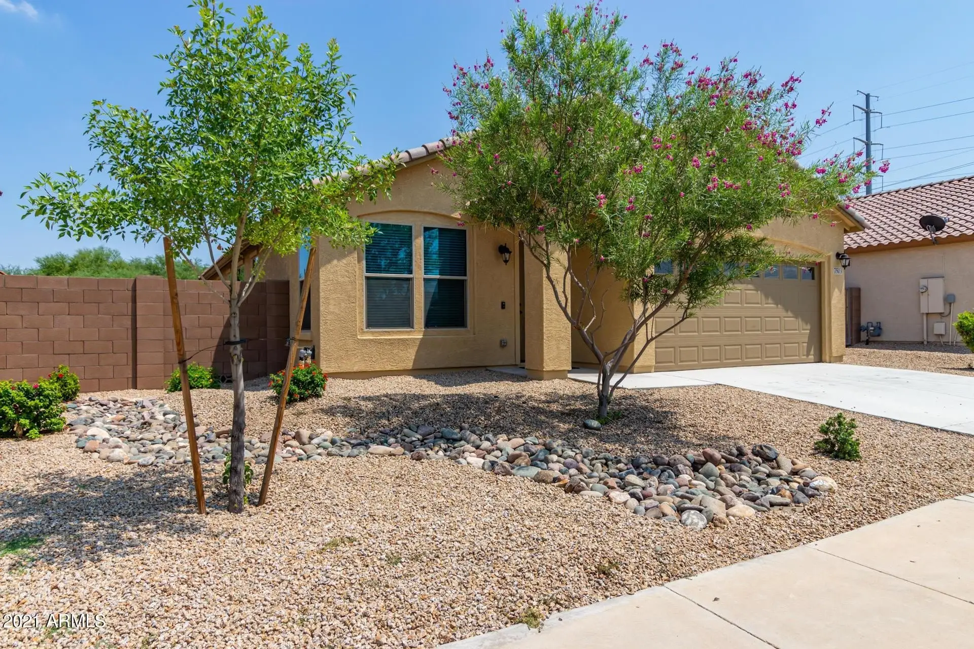 7503 S 12th Ave Phoenix, AZ 85041 photo 4
