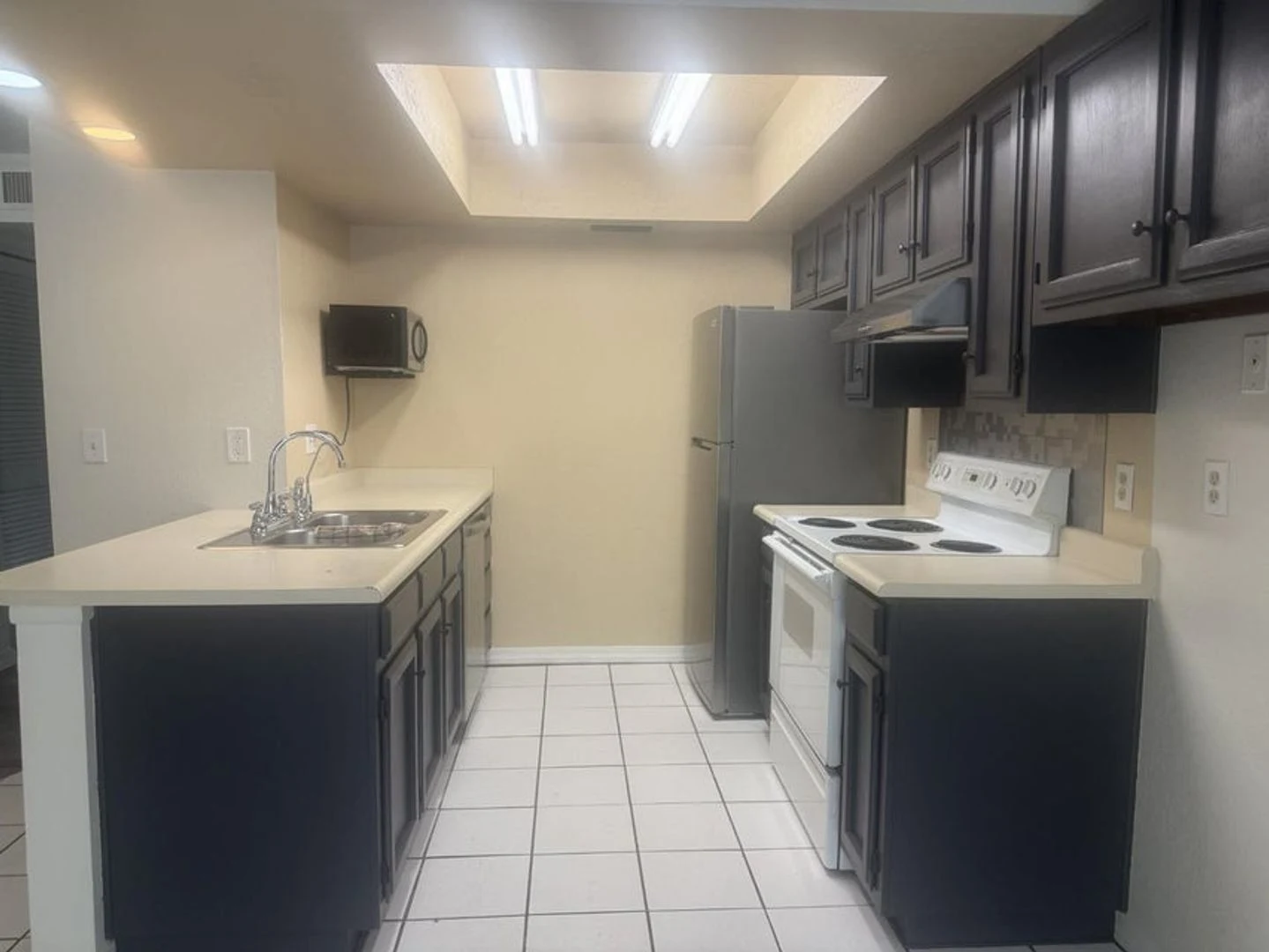 2-bedroom condo at Stapley and University! photo 5