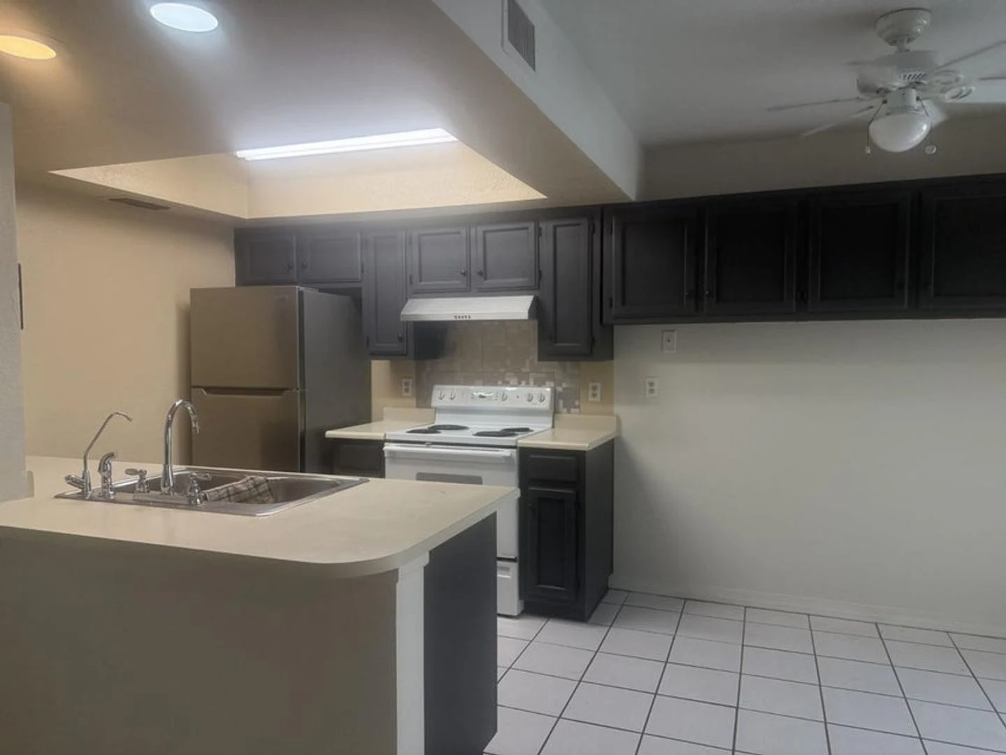 2-bedroom condo at Stapley and University! photo 4