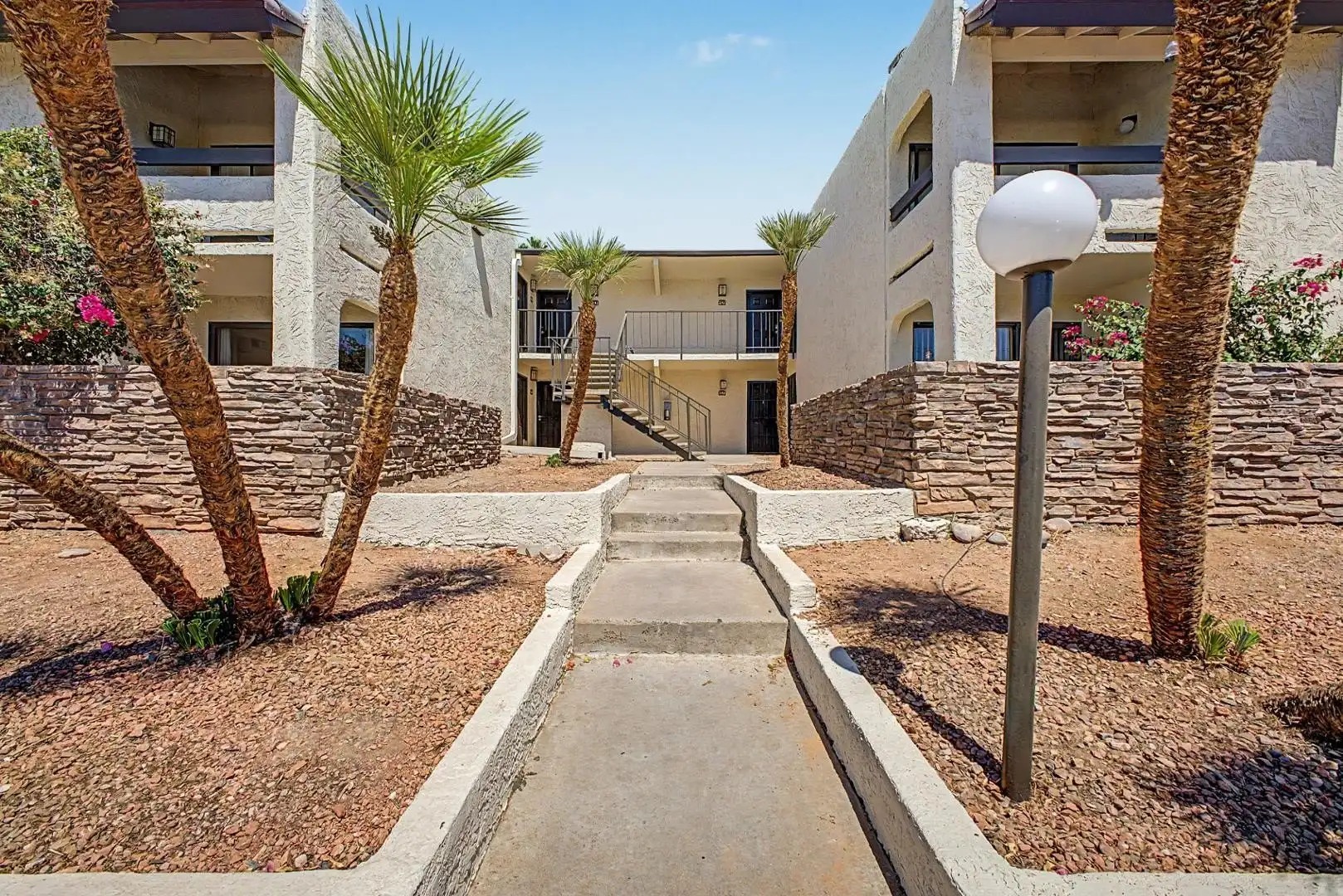 3825 E Camelback photo 2