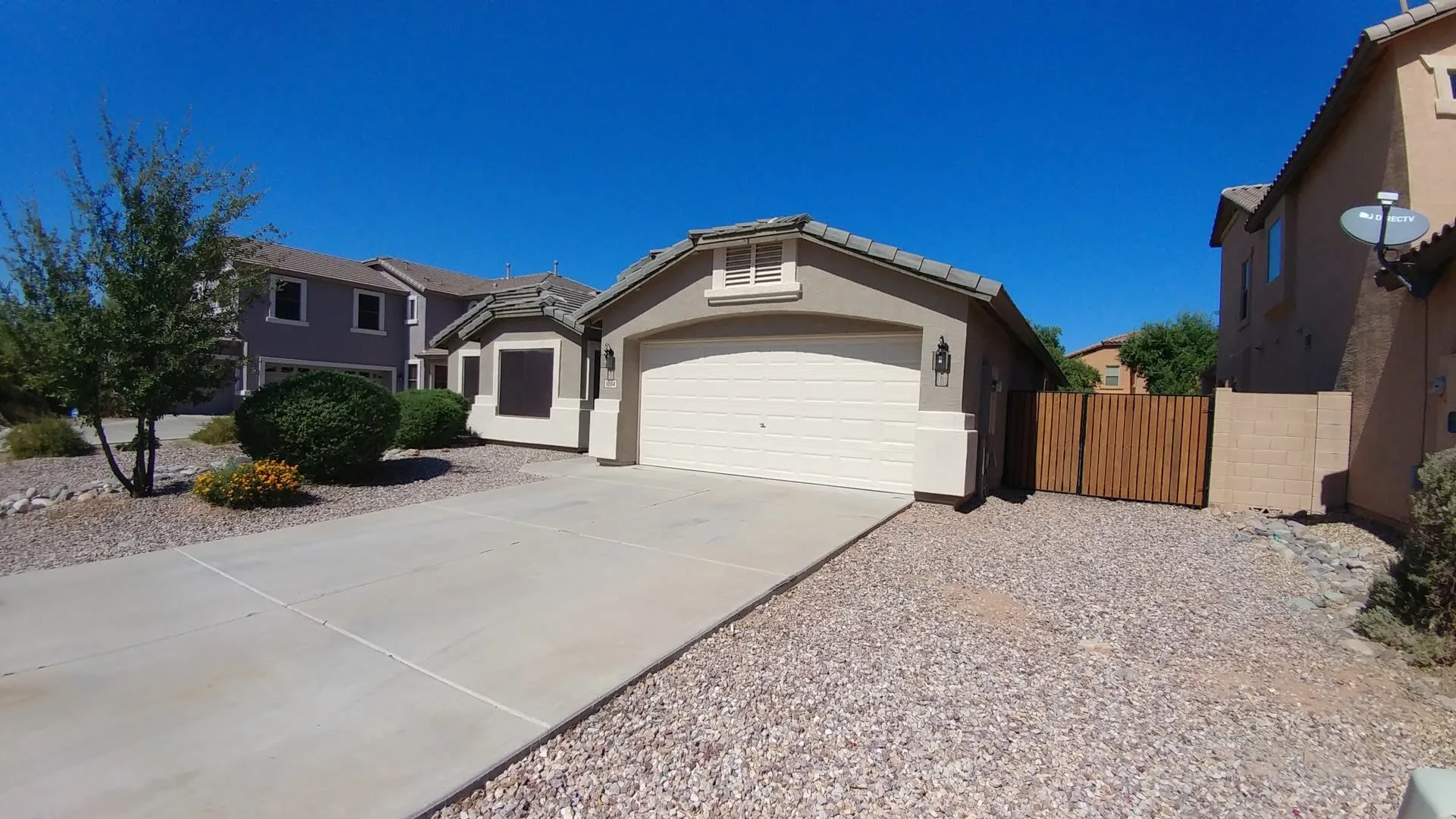 1004 W Dexter Way San Tan Valley, AZ 85143 photo 2