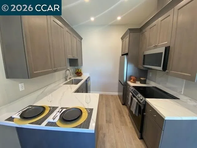 202 Borel Ln photo 3