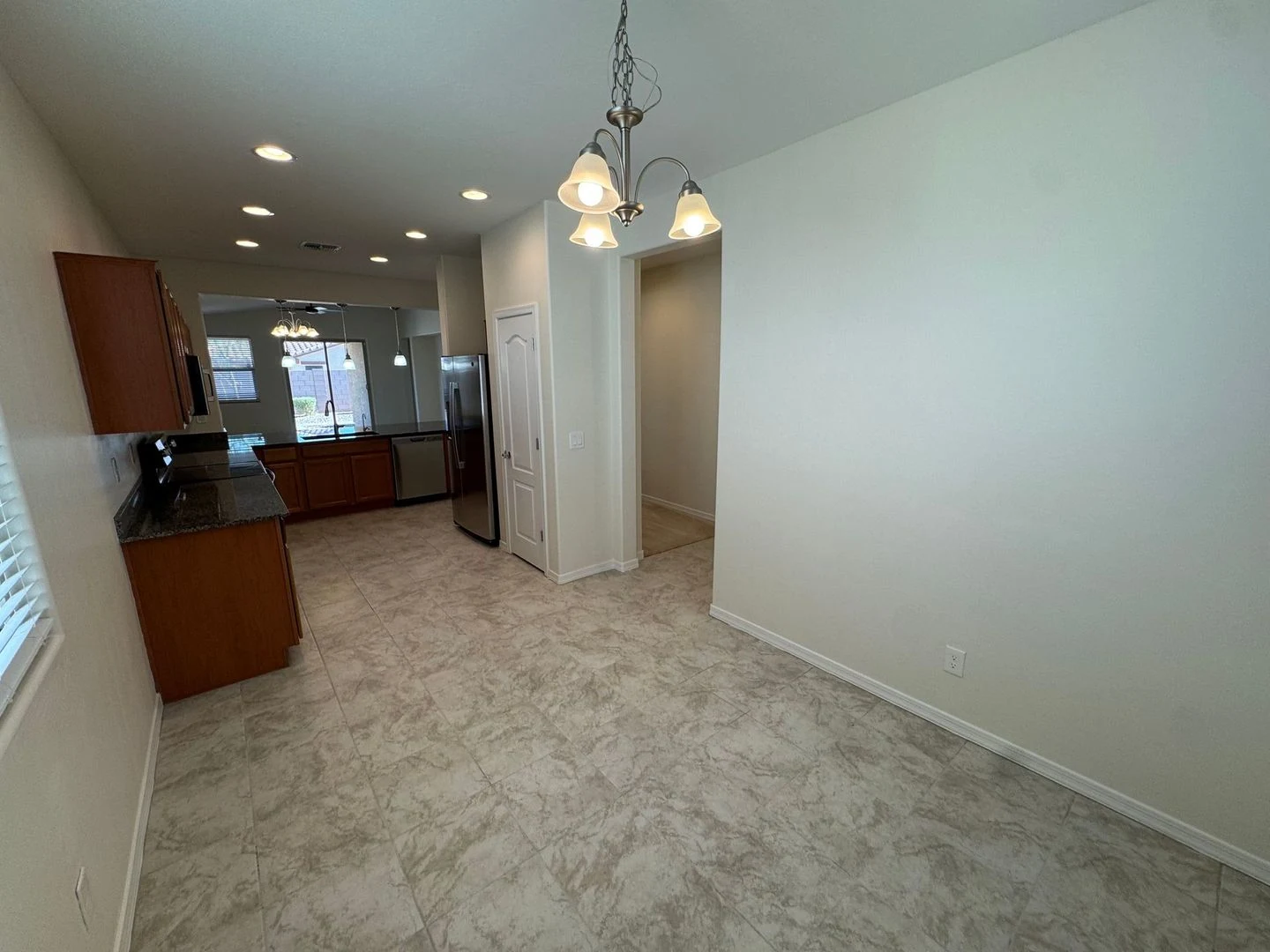 7959 W Orange Dr photo 5