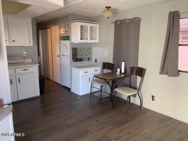 306 S Recker Road photo 2