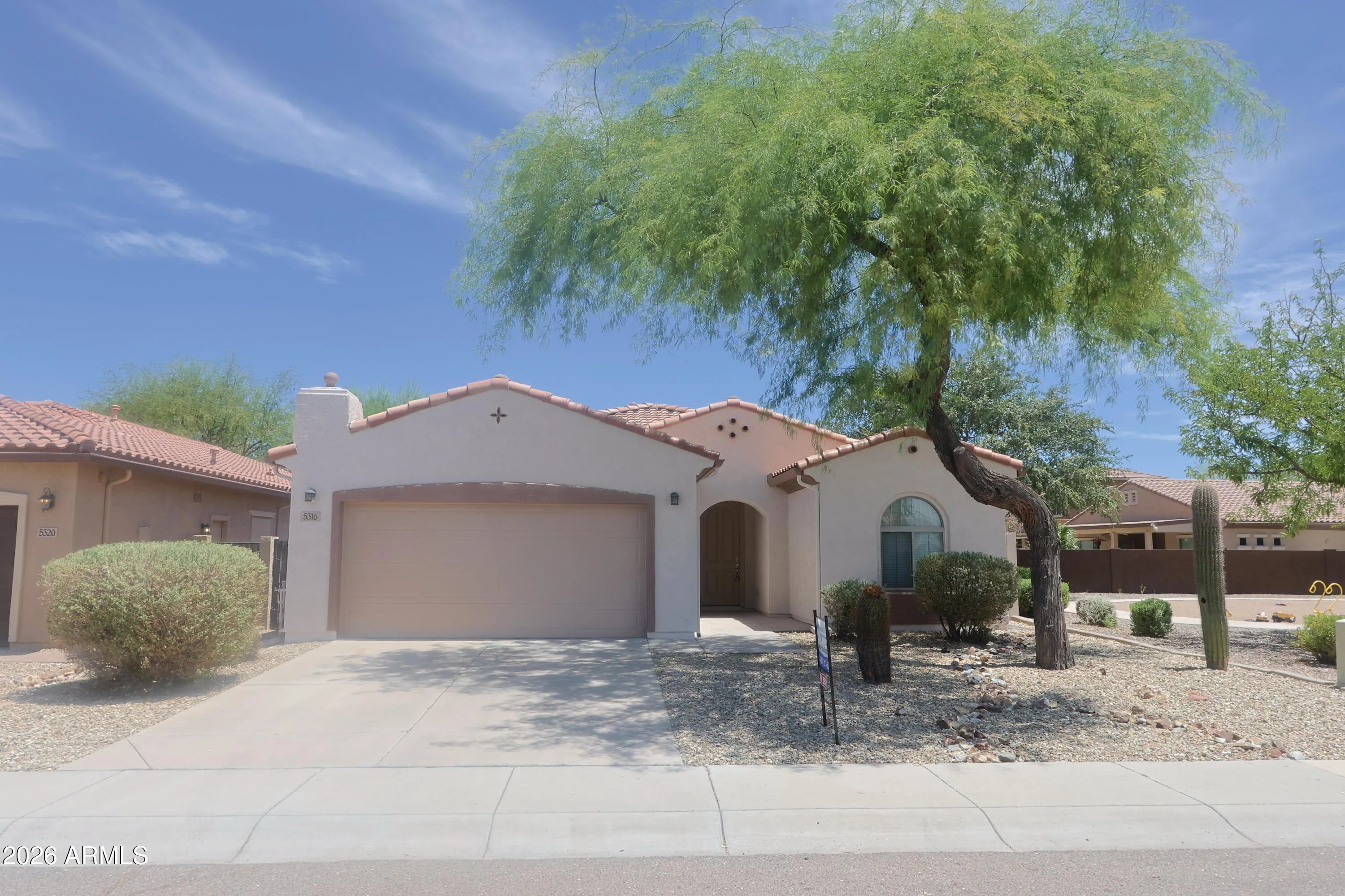 5316 W El Cortez Trail Phoenix, AZ 85083 photo 2
