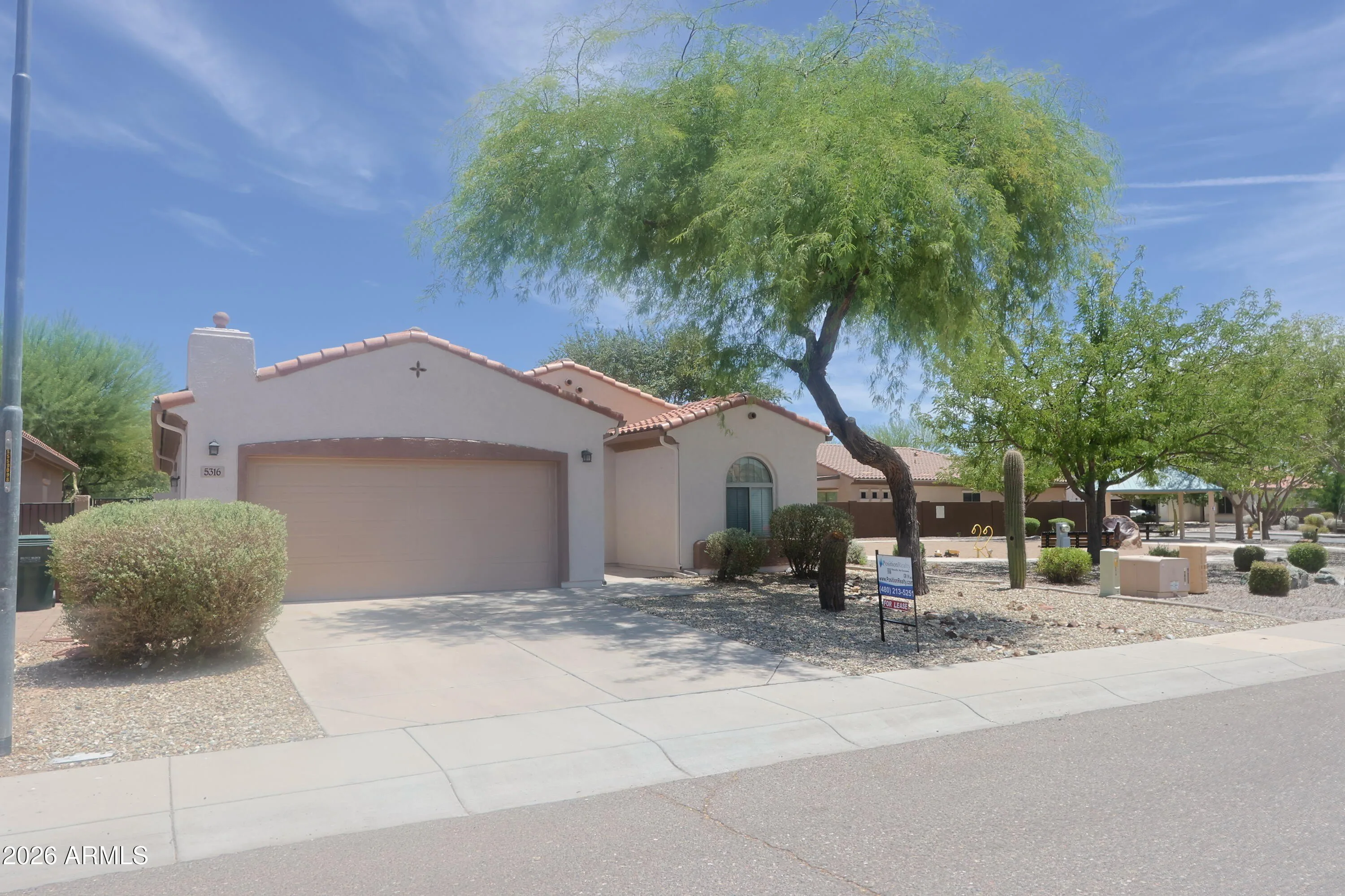 5316 W El Cortez Trail Phoenix, AZ 85083 photo 4