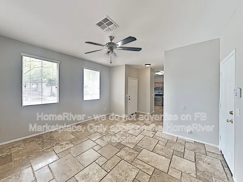 5148 W Fulton St photo 4