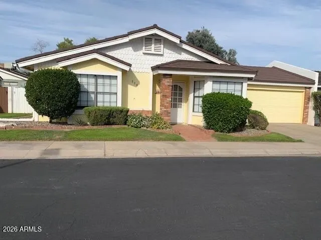 118 E Anderson Ave Phoenix, AZ 85022 photo 4