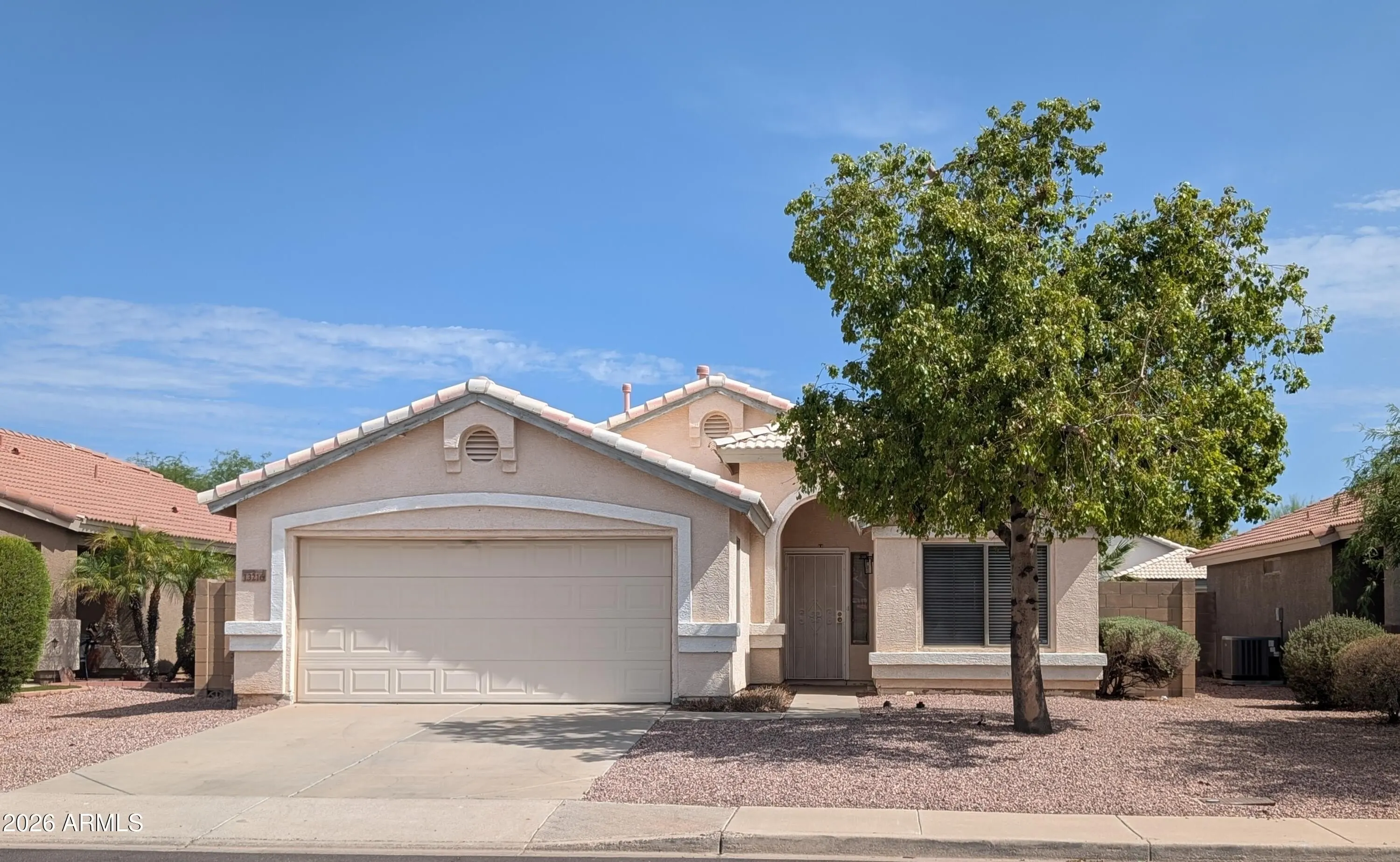 13216 W Mauna Loa Ln photo 2