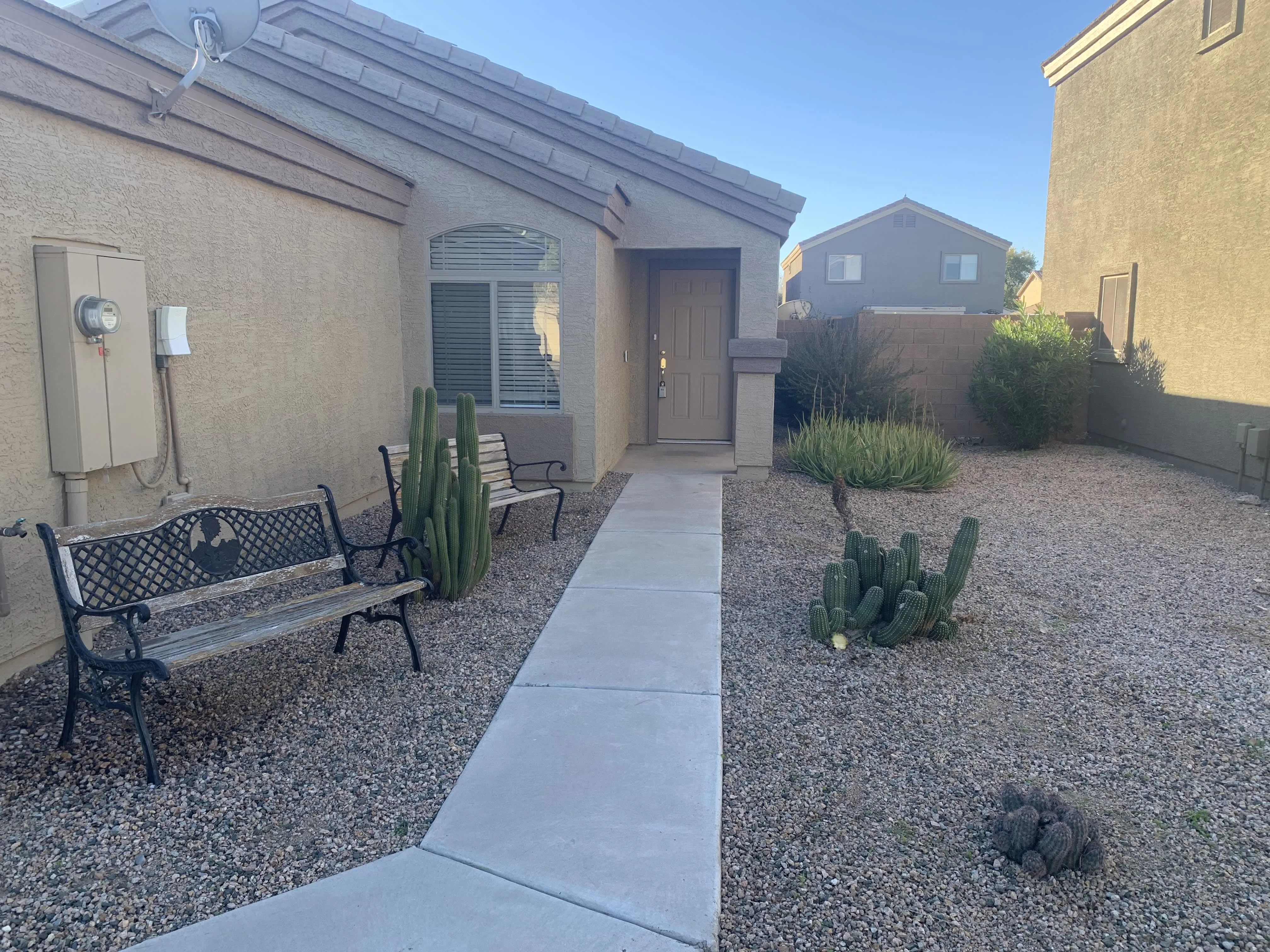 43923 W Wild Horse Trail photo 3