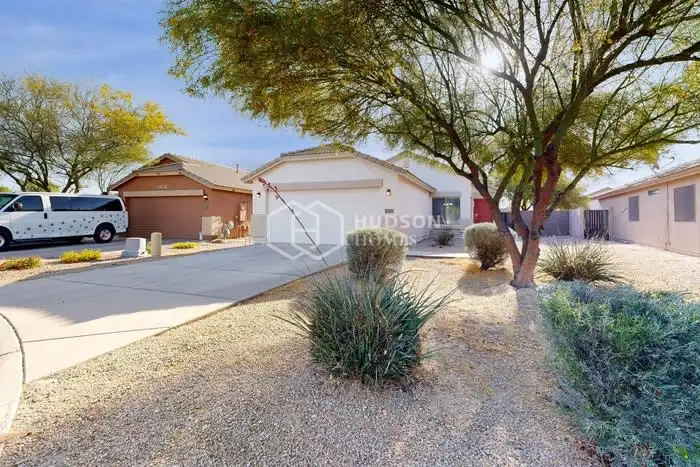 39907 N Fazio Ln photo 2