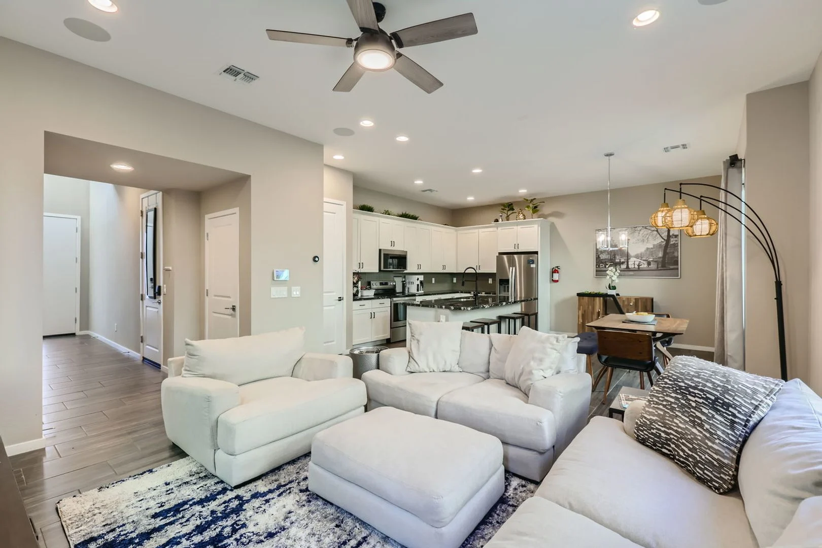 Gorgeous townhome in gated community-fully furnished! photo 5