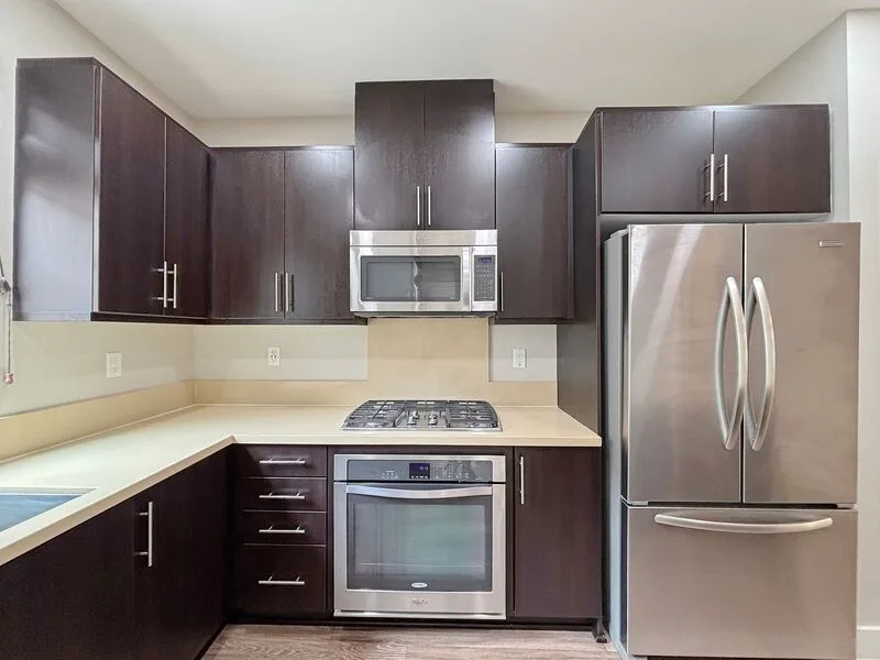 7911 Modern Oasis Dr photo 4