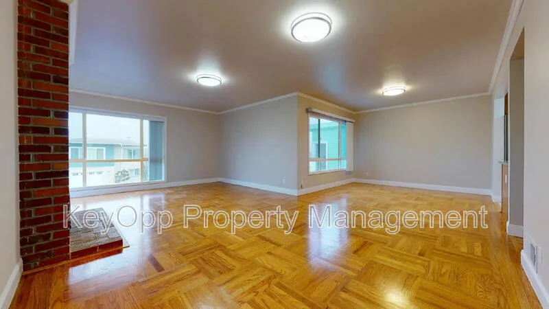 31 Crestline Ave Daly City, CA 94015 photo 5