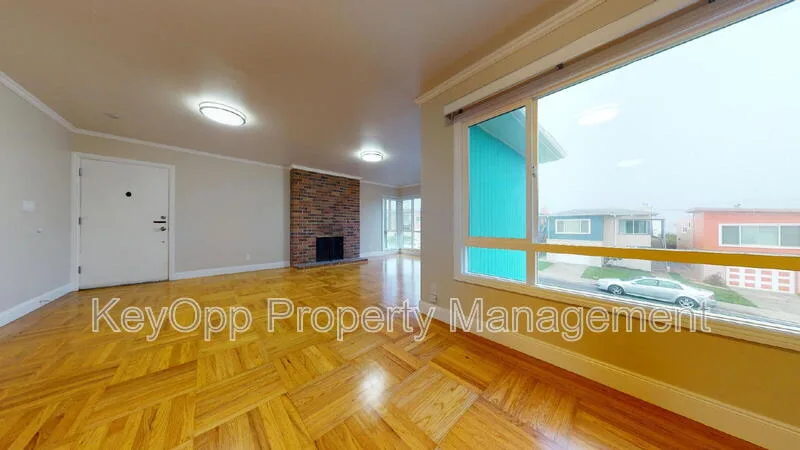 31 Crestline Ave Daly City, CA 94015 photo 4
