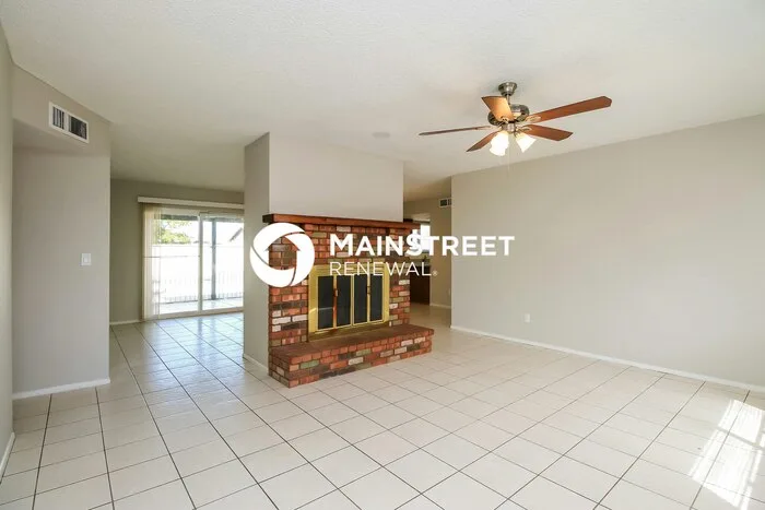 650 W 22nd Ave Apache Junction, AZ 85120 photo 4