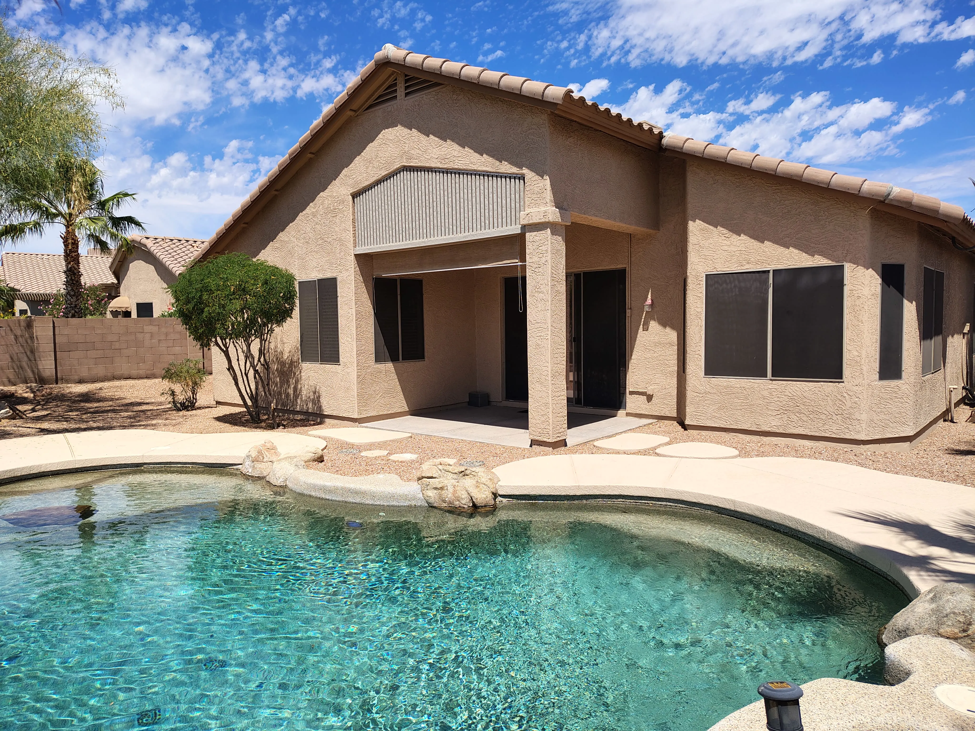 2348 N Malachite photo 3