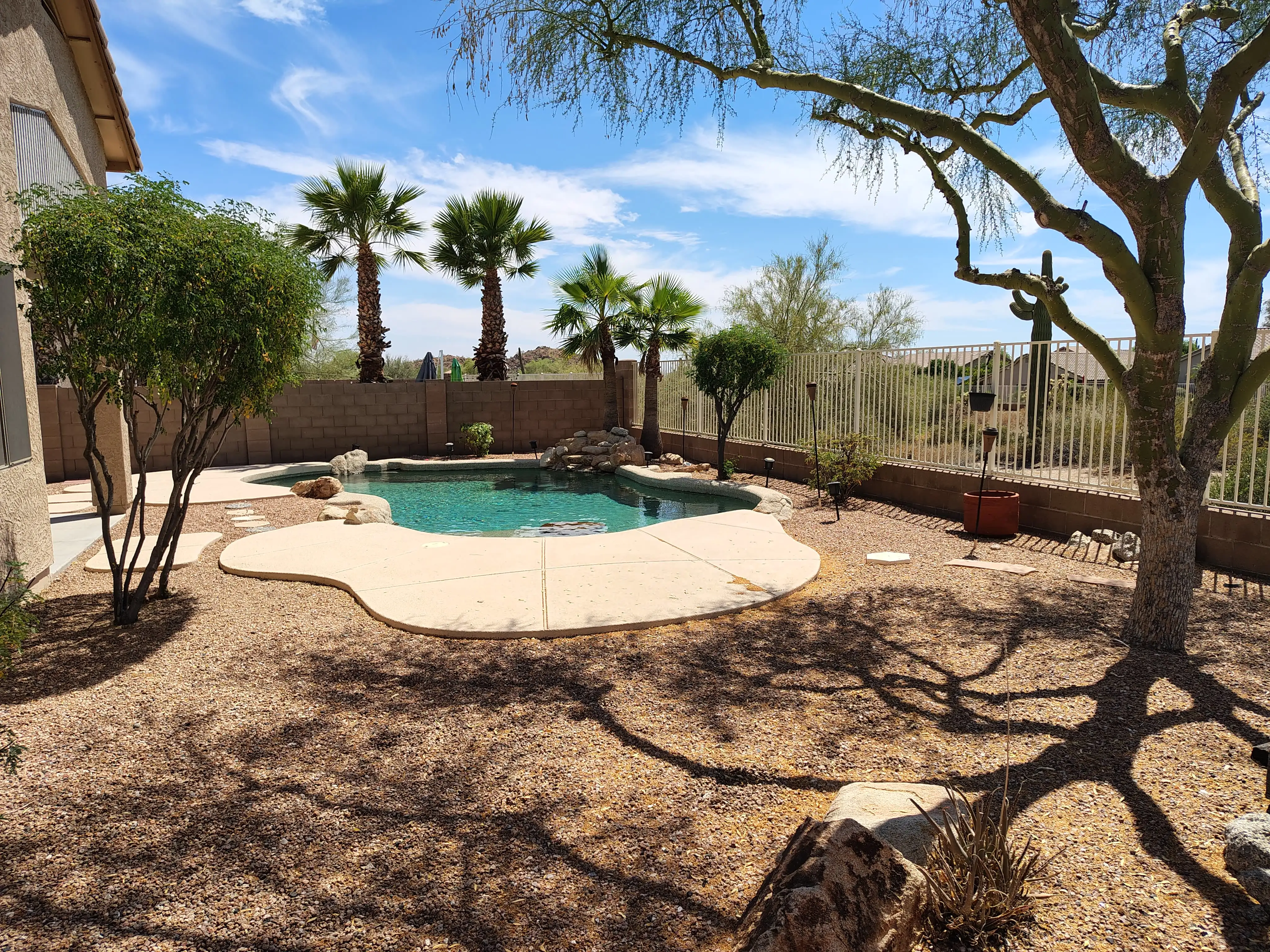 2348 N Malachite photo 4