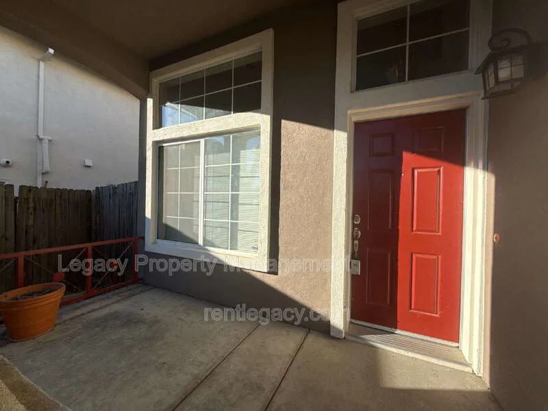4932 Chaps Ct Antioch, CA 94531 photo 3
