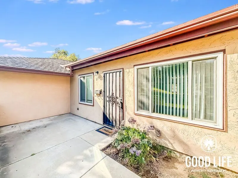 8754 Wahl St Santee, CA 92071 photo 4