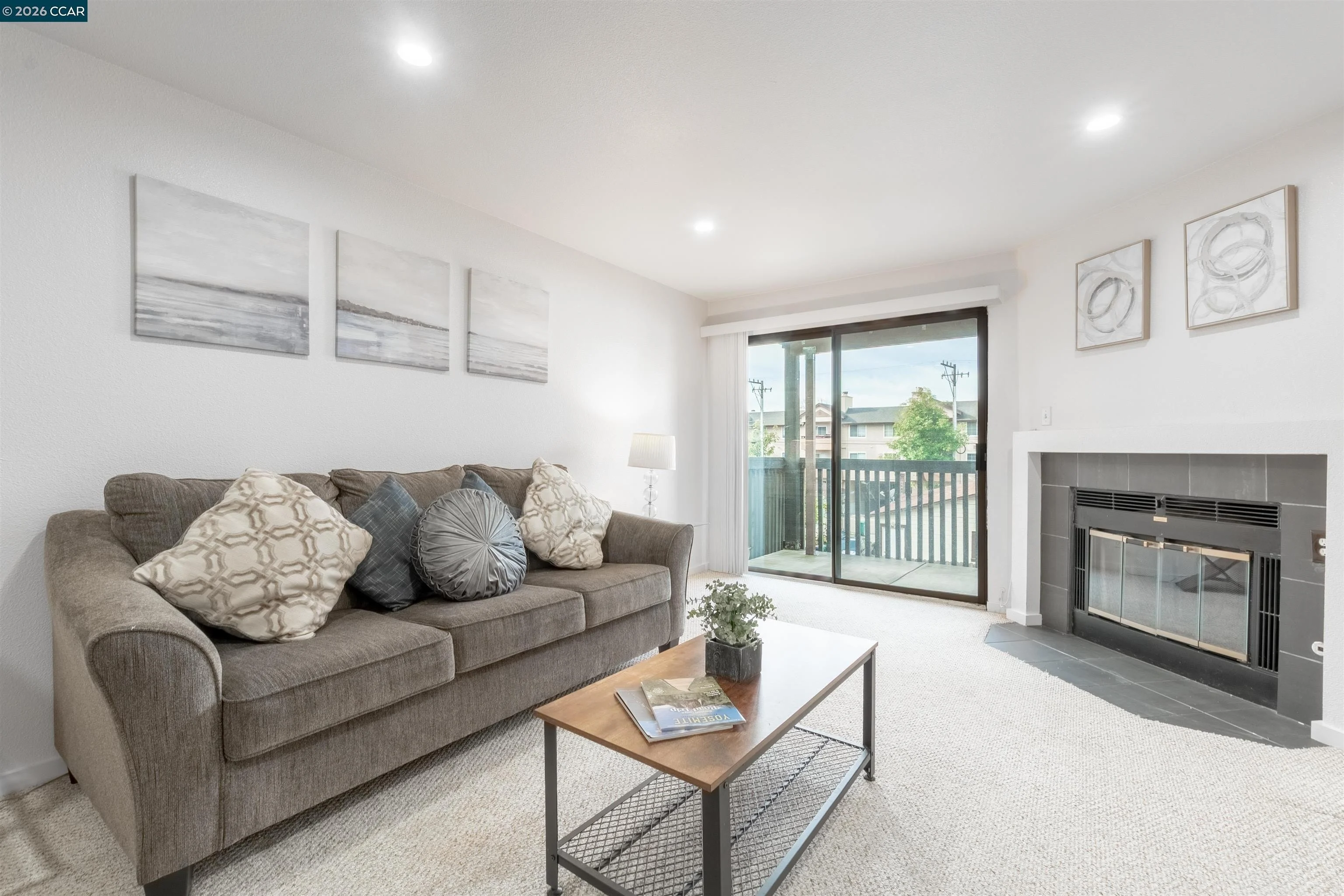1315 A Street, Hayward, CA 94541 photo 2