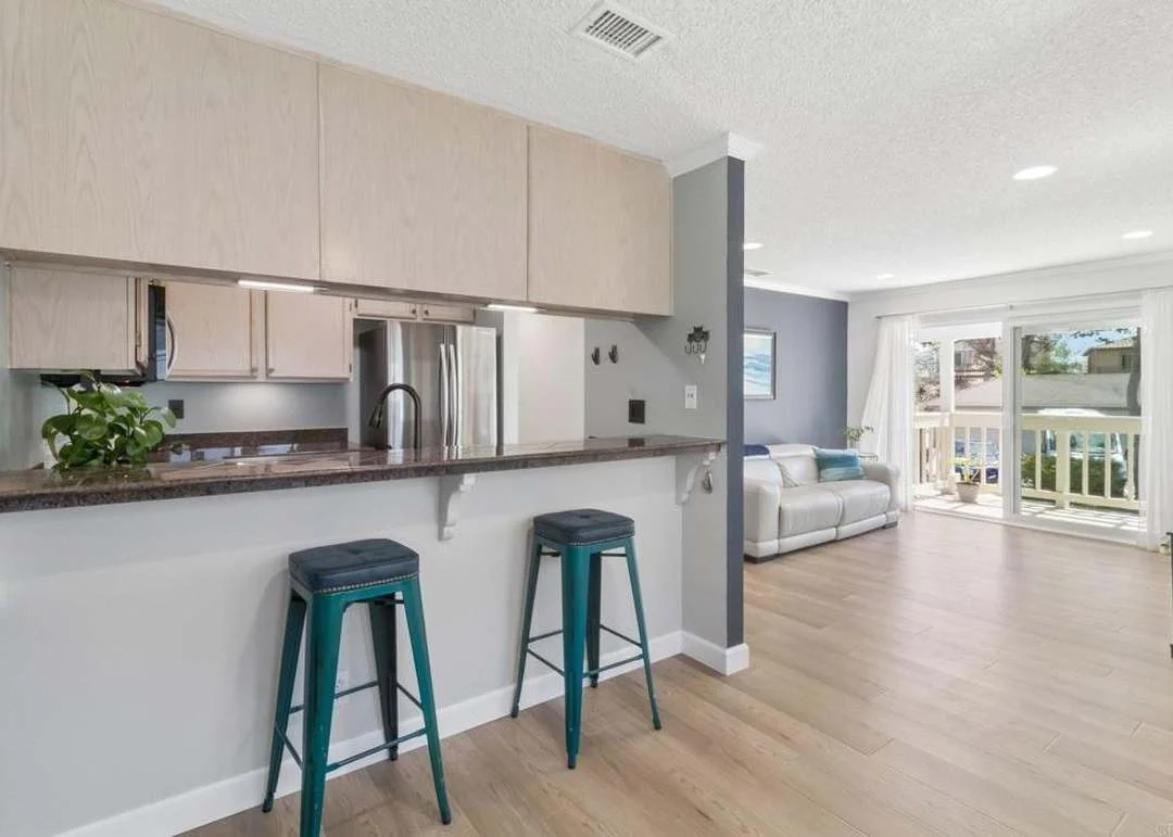 669 Diamond Way Apt 235A photo 5