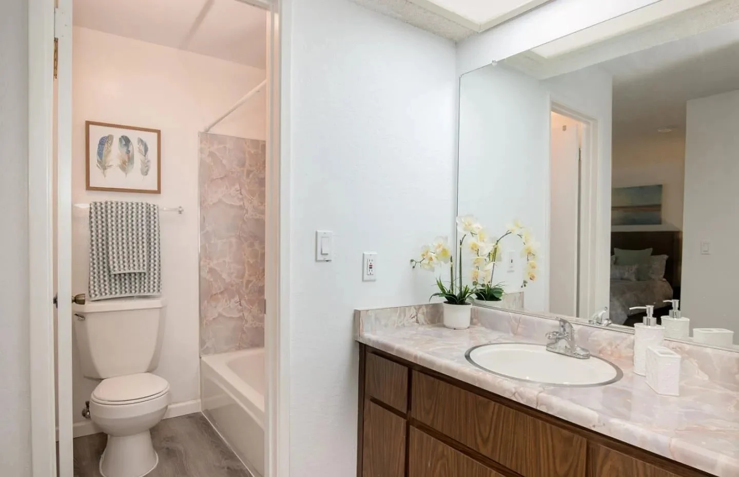 1495 De Rose Way photo 2